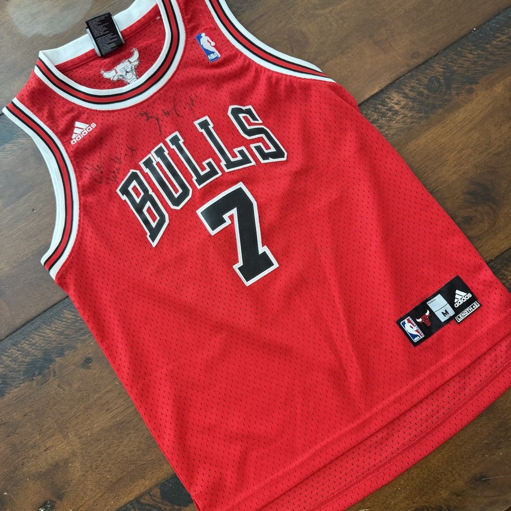 Chicago Bulls Jersey Youth Medium Red NBA Basketball Adidas Ben Gordon 7 Signed